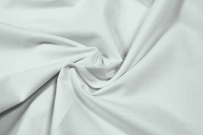 * REMANT - White Draping Cloth
