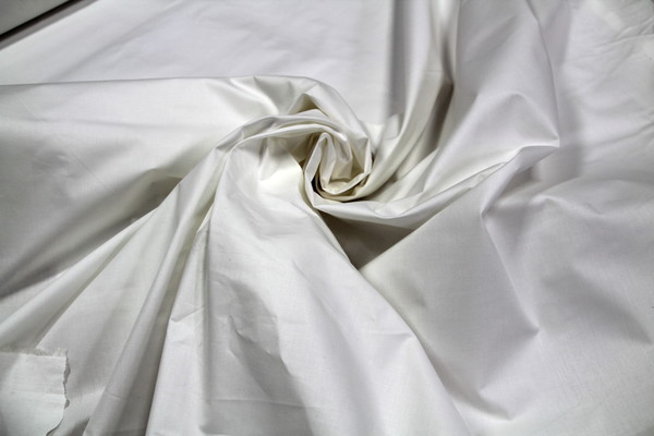 * REMNANT - 230cm wide Off-White "Down-proof"