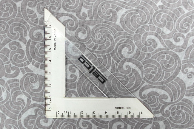 Silver/Grey Moko Design Kiwiana Cotton