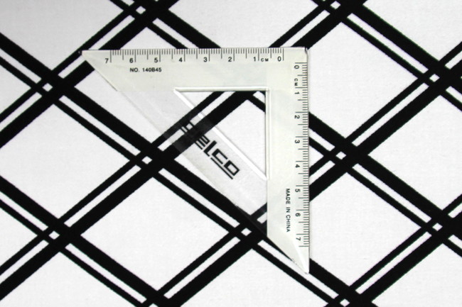 B& W Grid Print Stretch Cotton
