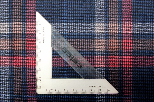 Navy/Melon Brushed Checked Houndstooth Reversible Woven