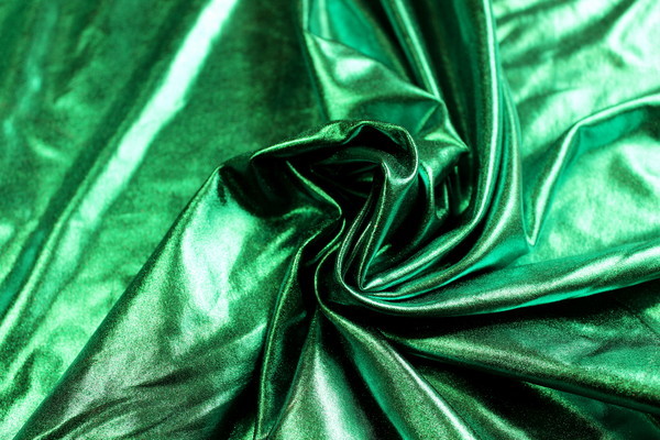 Va Va Voom Emerald Foil
