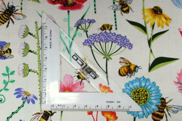 Bees & Flowers Kiwiana Cotton