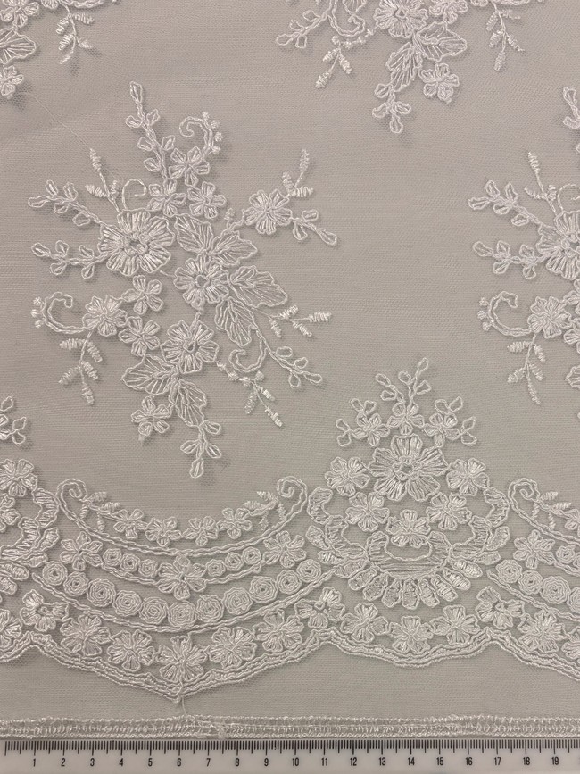 White Floral Posy Corded Lace with Scalloped Floral Border