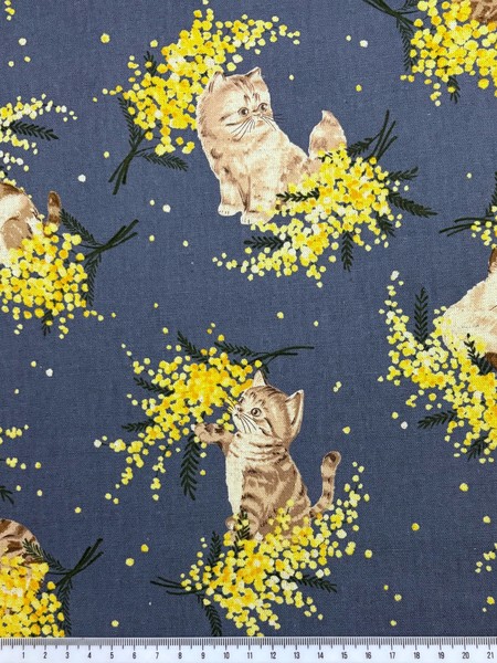 Kittens & Blossoms Mid-weight Premium Japanese Cotton
