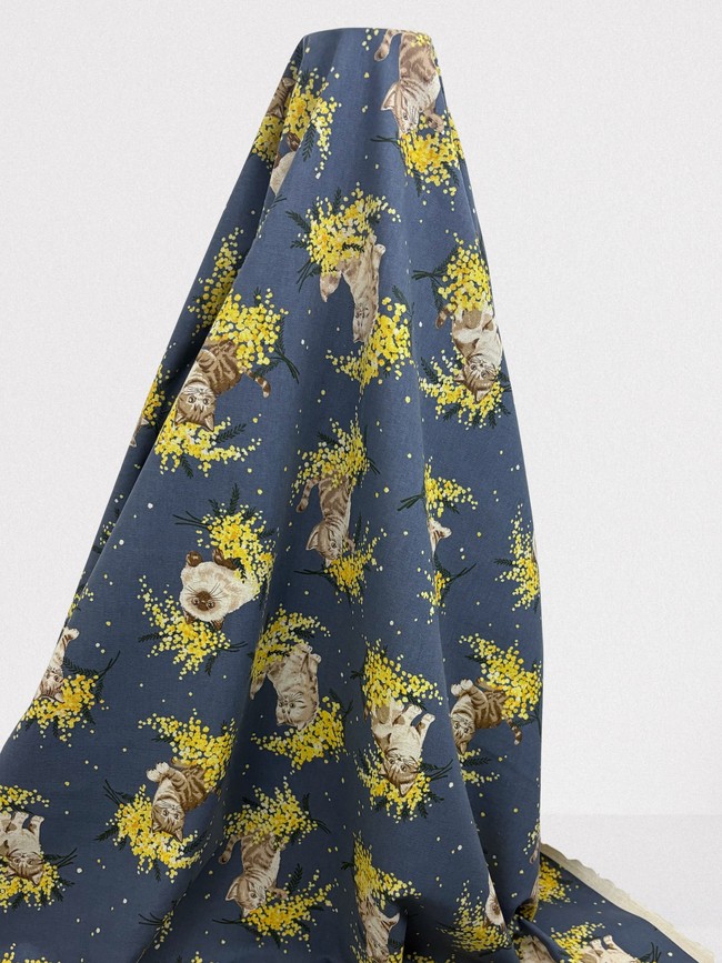 Kittens & Blossoms Mid-weight Premium Japanese Cotton