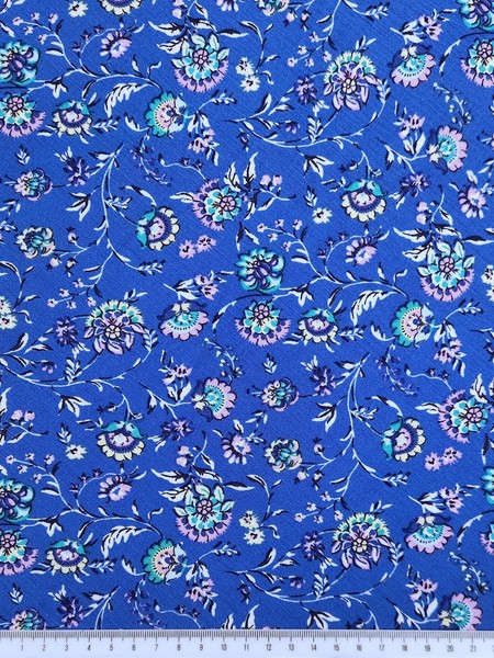 * SPECIAL * Cornflowers & Daisies on Mid-Blue Crinkle Rayon